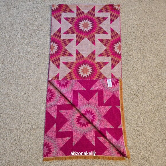 NWOT Faherty x B. Yellowtail Bright Star Scarf in Fuchsia Berry - Picture 11 of 13